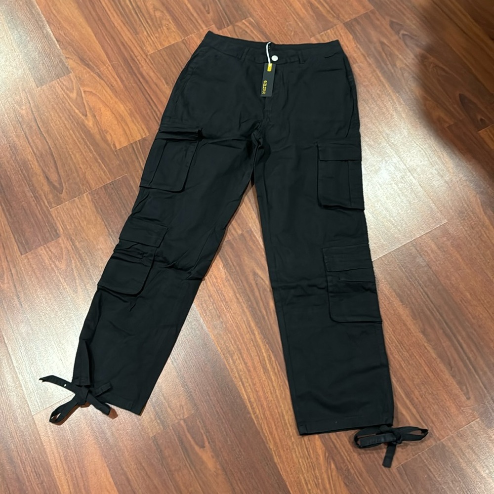 Black Women’s Cargo Pants